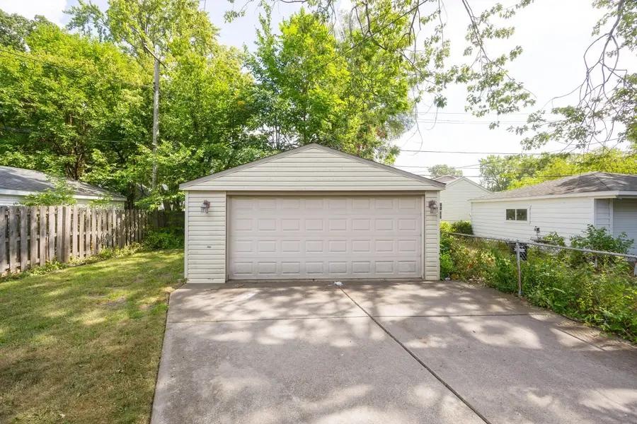 711 Kayser Avenue, Royal Oak, MI 48067 - #3