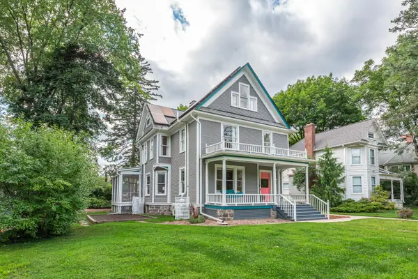 916 Olivia Avenue, AnnArbor, MI 48104
