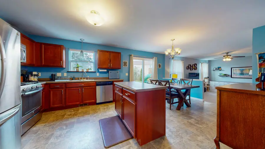 8402 Walnut Hill, Dexter, MI 48130 - #2