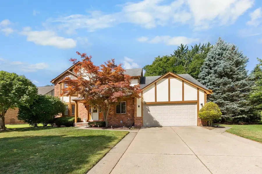 3891 Fairfax Drive, Troy, MI 48083 - #3