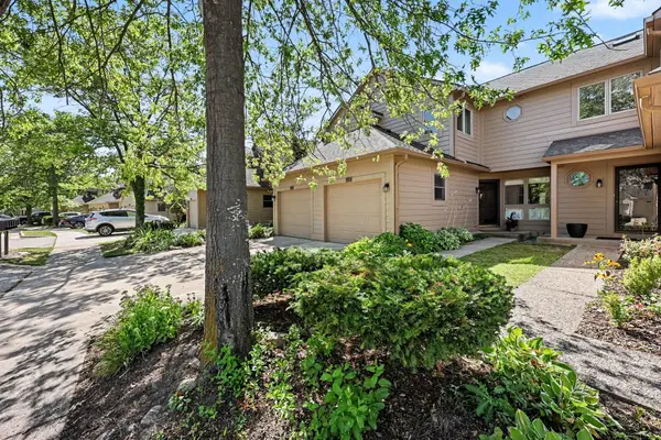 3362 Bent Trail Drive, AnnArbor, MI 48108