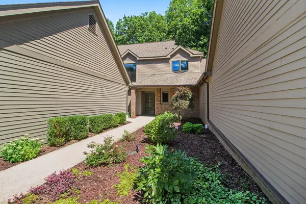 4608 Cottonwood Drive, AnnArbor, MI 48108