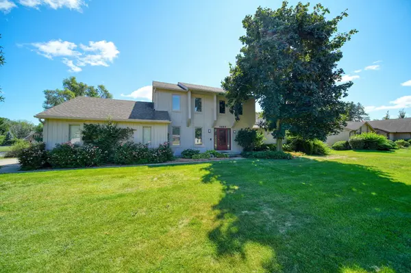 5685 E Silo Ridge Drive, AnnArbor, MI 48108