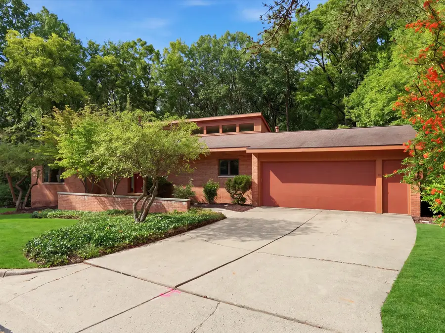 17 Regent Drive, Ann Arbor, MI 48104 - #3
