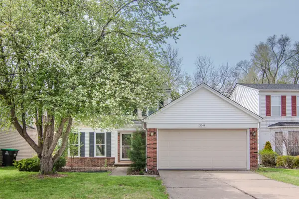 3044 Turnberry Lane, AnnArbor, MI 48108