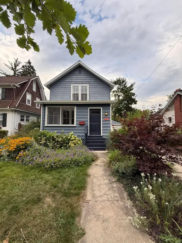 121 Kenwood Avenue, AnnArbor, MI 48103