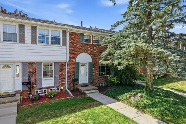 19372 Malvern Court, Northville, MI 48167
