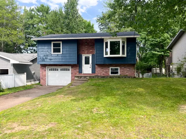 1608 Kimber Avenue, Marquette, MI 49855