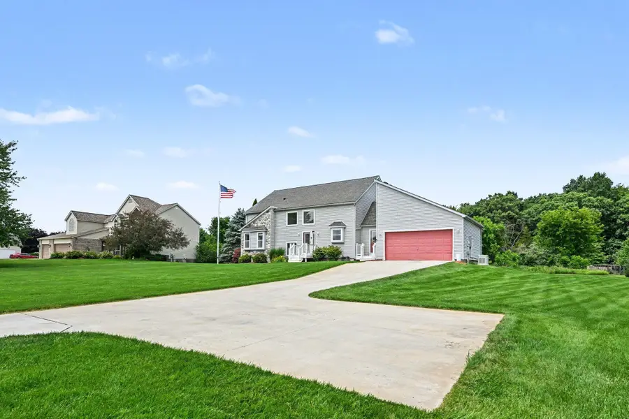 4234 Lori Lynn Lane, Webster, MI 48189 - #3