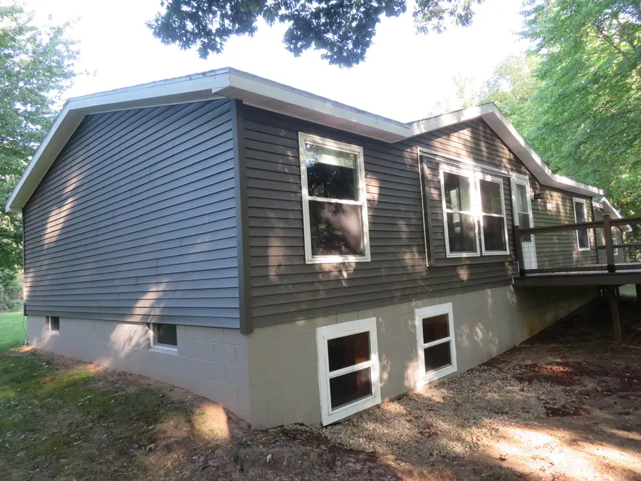 9560 N Meridian Road, Pleasant Lake, MI 49272 - #3