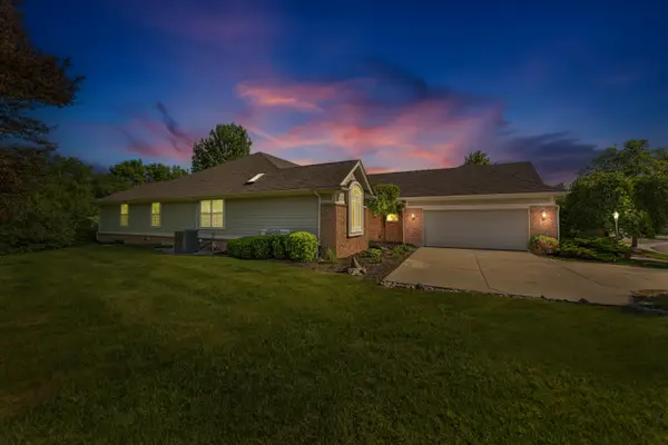 2243 Old Falls Drive, AnnArbor, MI 48103