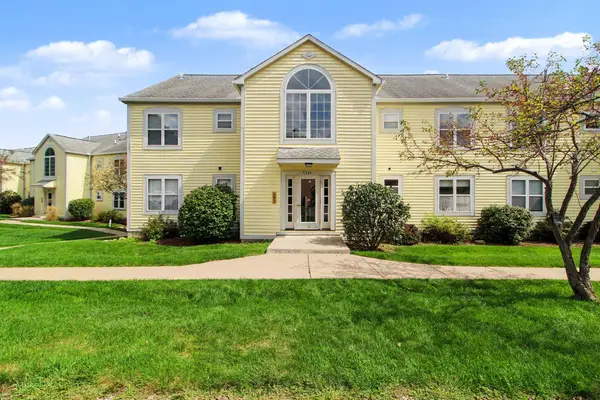 2241 S Huron Parkway Unit: 1, AnnArbor, MI 48104