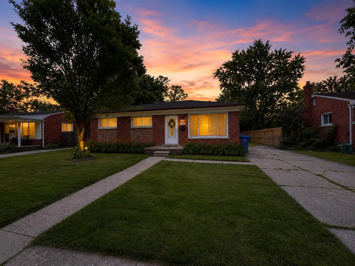 3136 Jarvis Avenue, Warren, MI 48091 - #1
