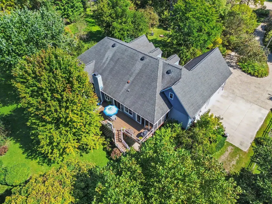 7353 Jennings Road, Webster, MI 48189 - #2