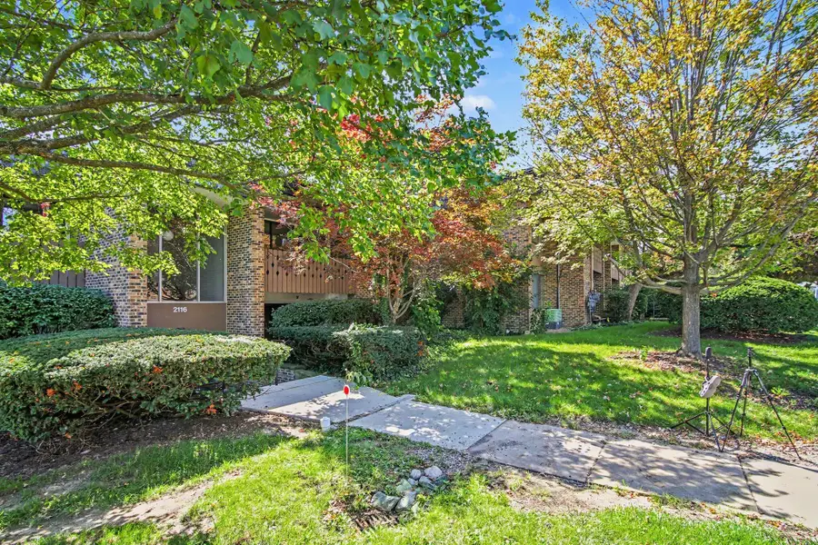 2116 Pauline Boulevard Unit: 302, Ann Arbor, MI 48103 - #2