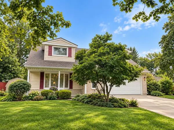 3225 Lockridge Drive, AnnArbor, MI 48108