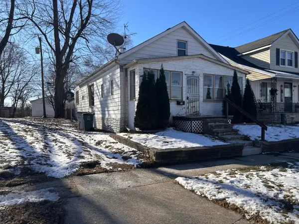 32 E George Avenue, HazelPark, MI 48030
