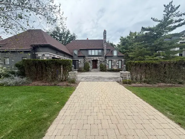 2948 Turtle Pond Court Unit: 29, BloomfieldHills, MI 48302