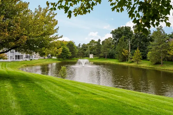 1729 Weatherstone Drive, AnnArbor, MI 48108
