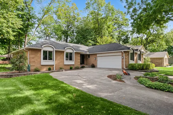 21854 Siegal Drive, Novi, MI 48375