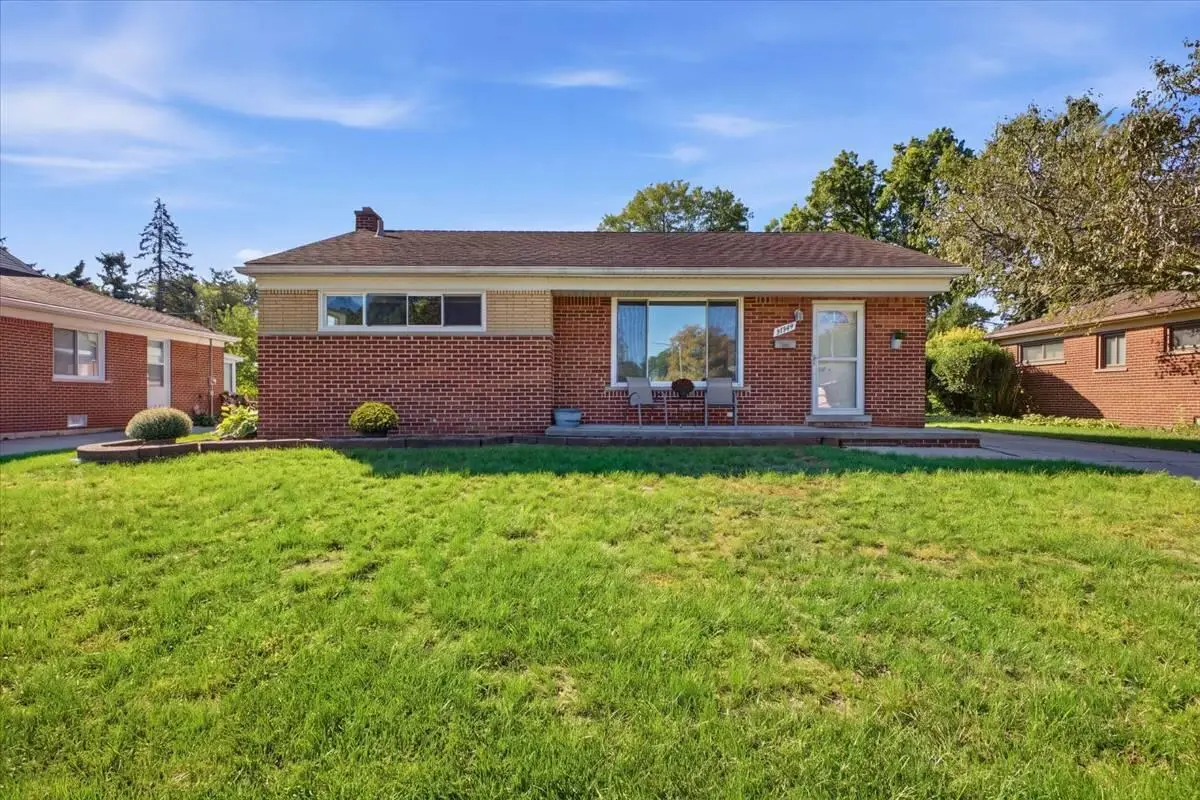 28787 Grandon Avenue, Livonia, MI 48150 - #1