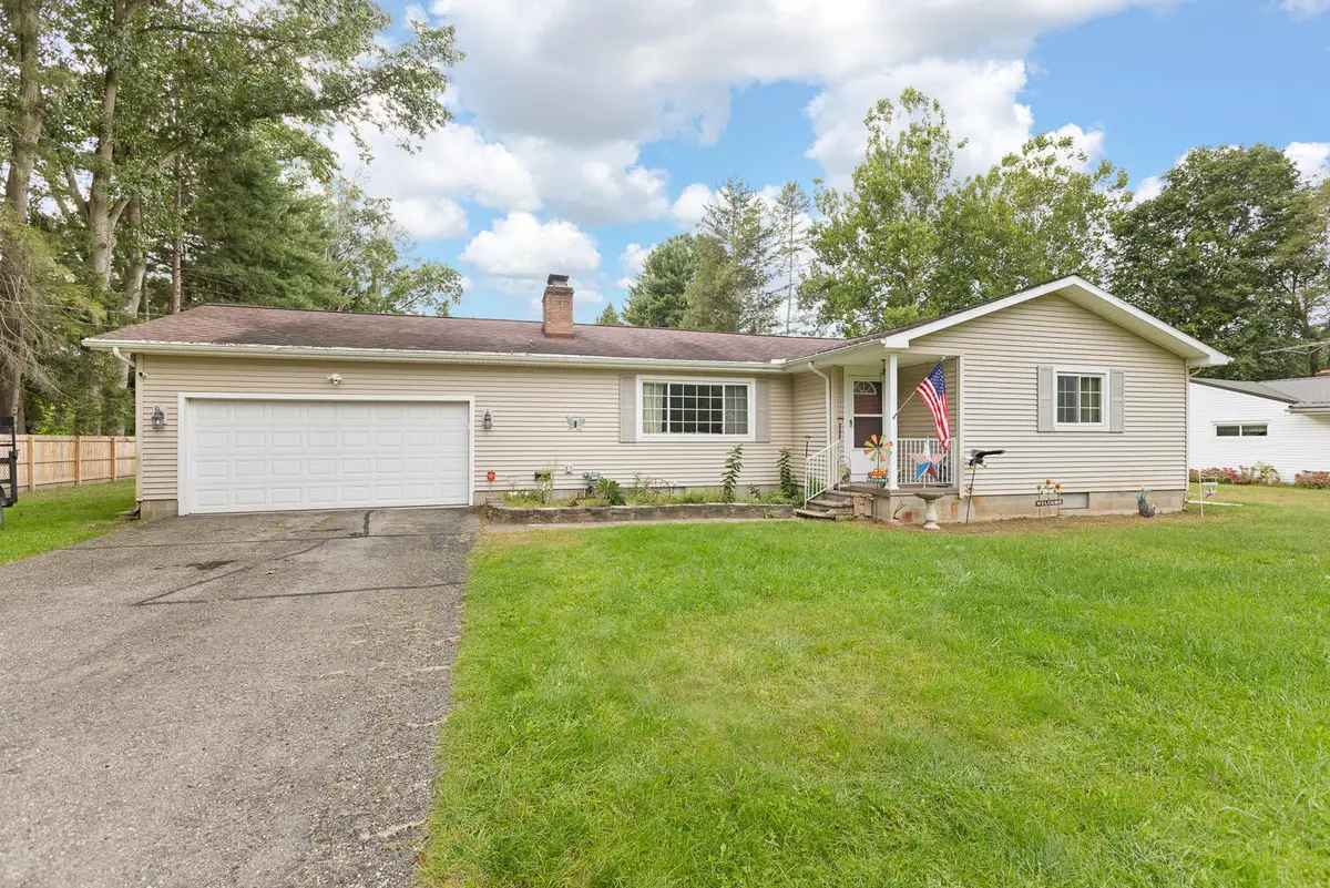 6530 S Jackson Road, Jackson, MI 49201 - #1