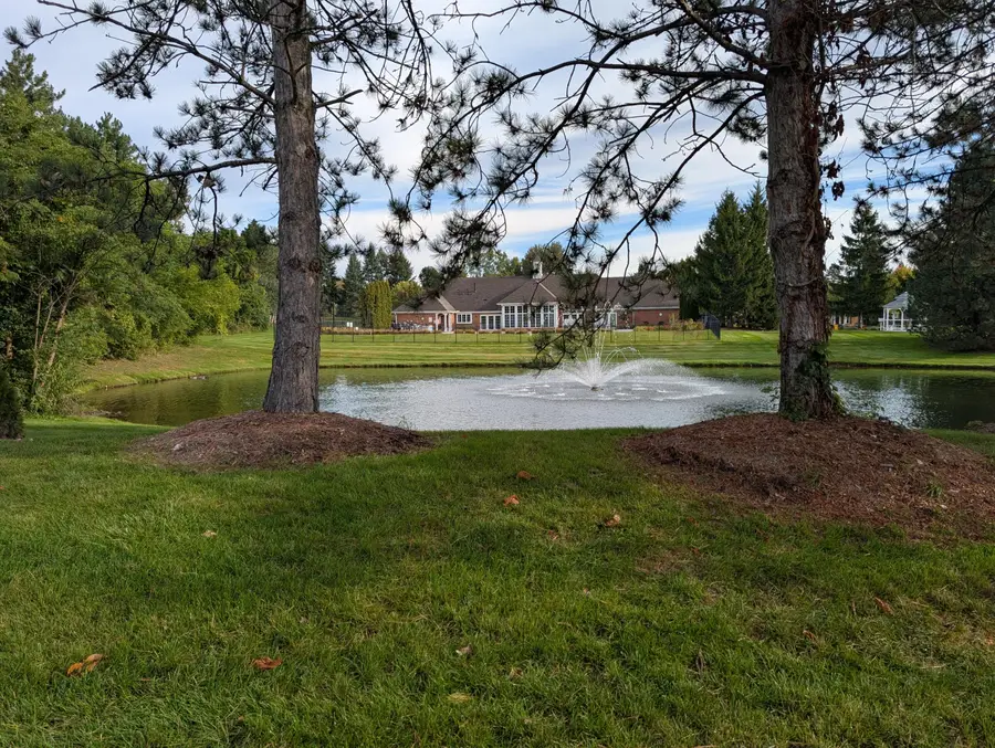 56731 Scotland Boulevard Unit: 143, Shelby, MI 48316 - #2