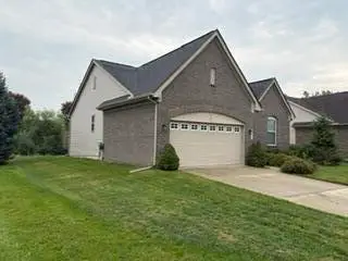 8212 Stamford Road, Ypsilanti, MI 48198 - #2