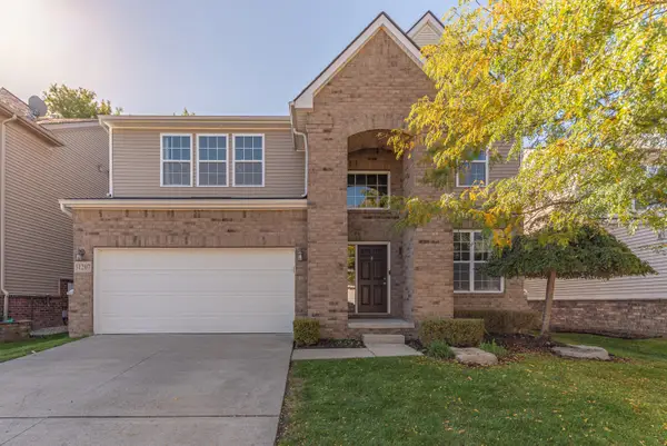51207 Luke Lane, Novi, MI 48374