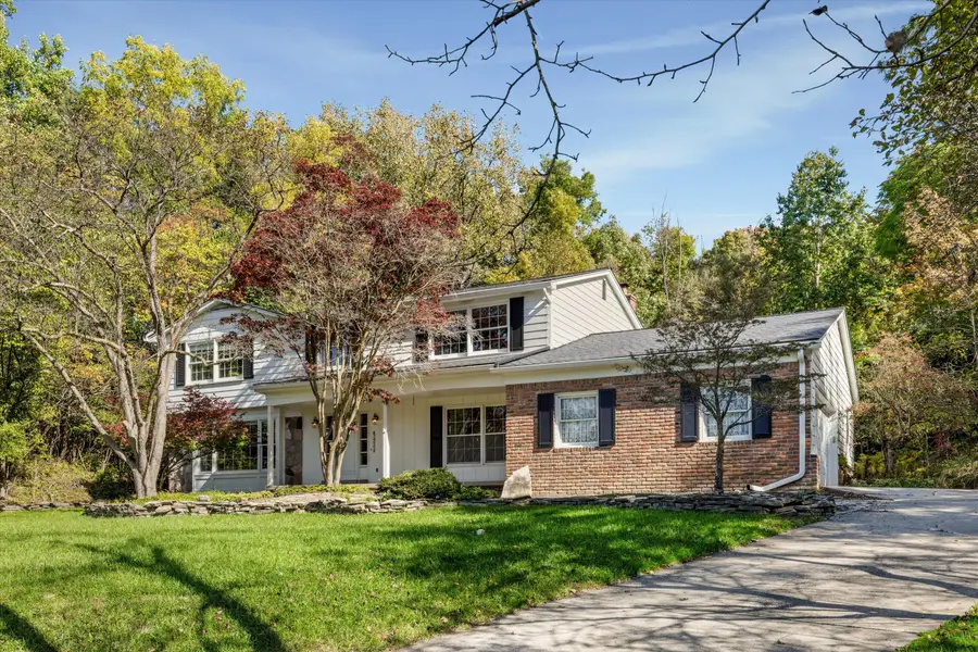 34284 Thornbrook Street, Farmington Hills, MI 48335 - #2