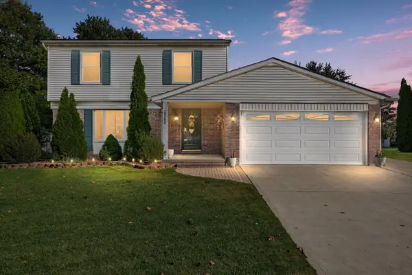 29289 Perth Street, Livonia, MI 48154