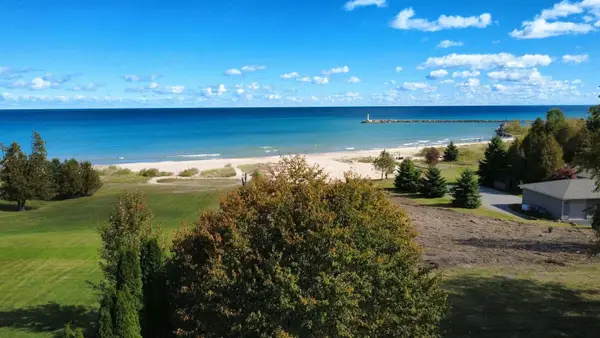 514 N Lake Street, Harrisville, MI 48740
