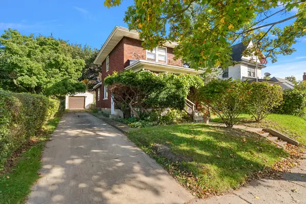 122 N Glenwood Avenue, Pontiac, MI 48342