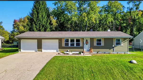 2552 Peters Street, LakeOrion, MI 48359