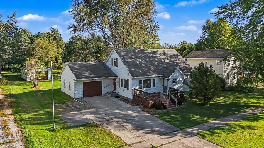 410 E River Street, Deerfield, MI 49238 - #2