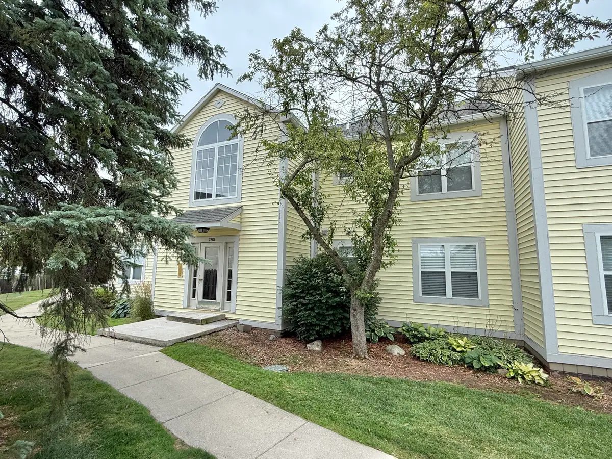 2203 S Huron Parkway S Unit: 4, Ann Arbor, MI 48104 - #1