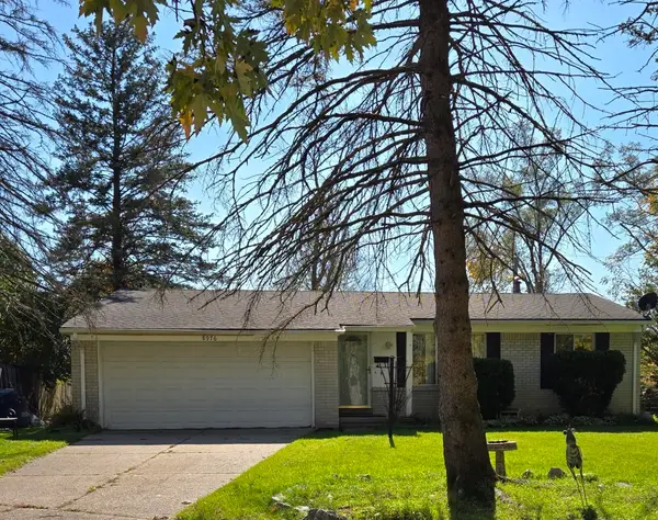 8976 Oxford Court, Ypsilanti, MI 48198