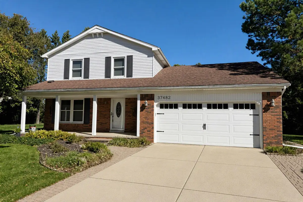 37482 Bristol Court, Livonia, MI 48154 - #1