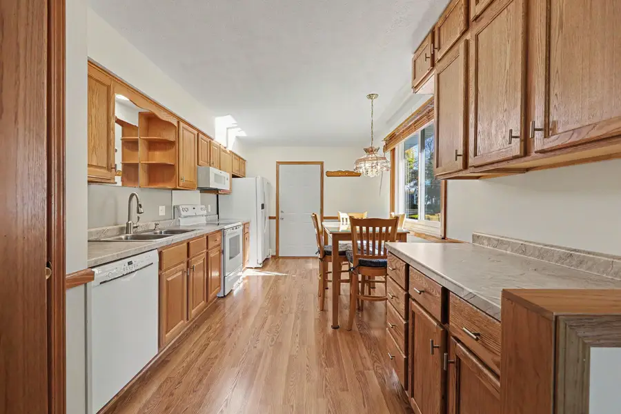 233 E Unadilla Street, Pinckney, MI 48169 - #2