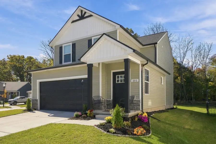880 Machnik Drive, Chelsea, MI 48118 - #2