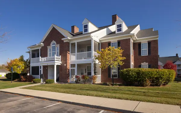1036 W Summerfield Gln Circle, AnnArbor, MI 48103