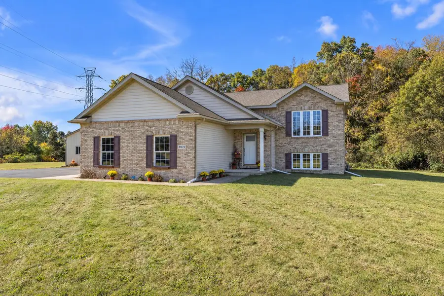 8970 High Creek Court, Saline, MI 48176 - #2
