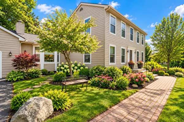 4242 Glen Eden Court, AnnArbor, MI 48103