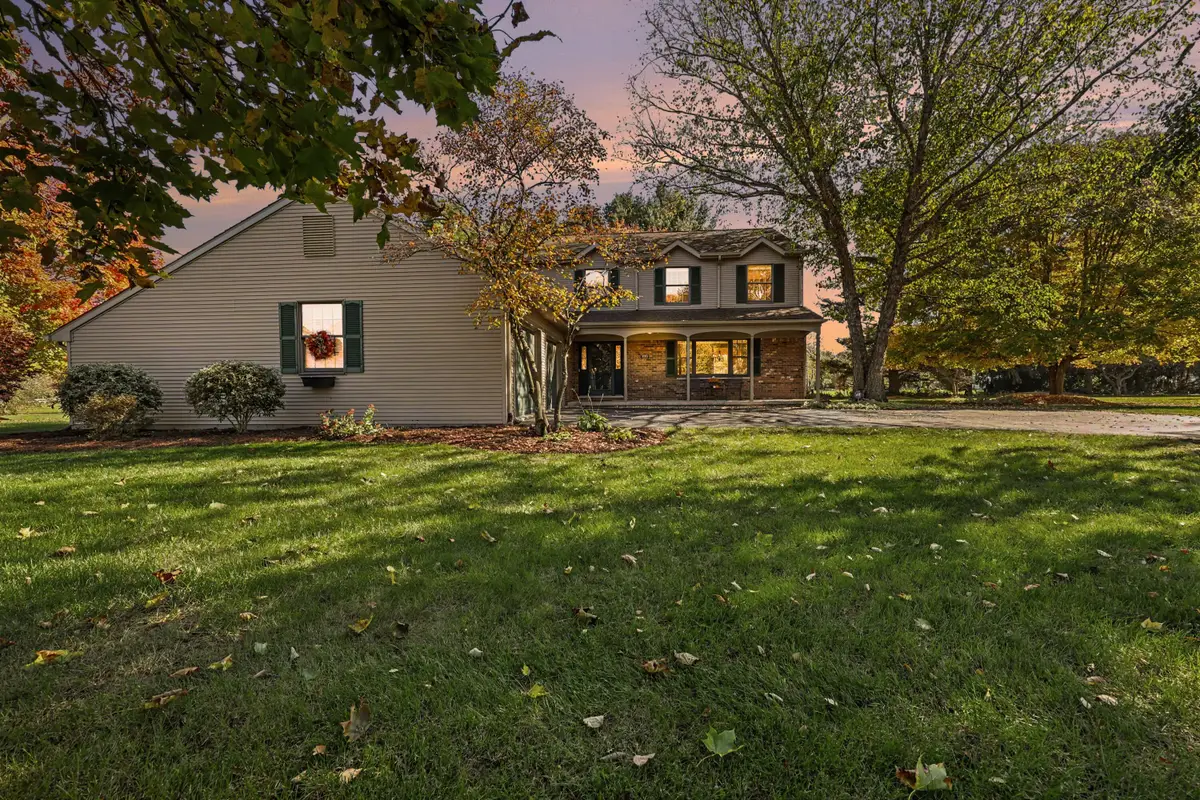 5641 Fox Run, Saline, MI 48176 - #1