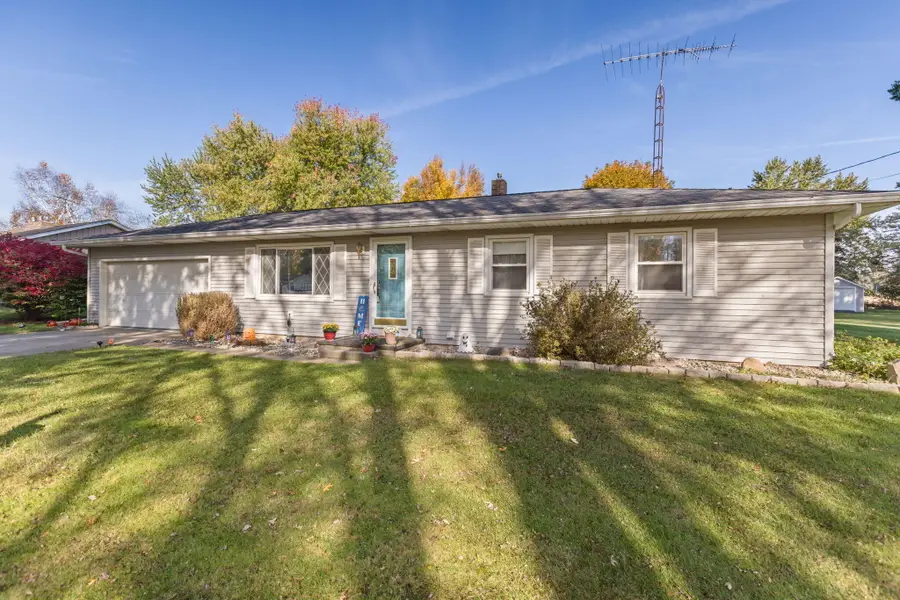 1226 E 1st Street, Adrian, MI 49221 - #2