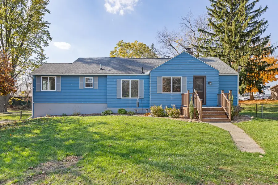852 Brentwood Road, Jackson, MI 49202 - #2