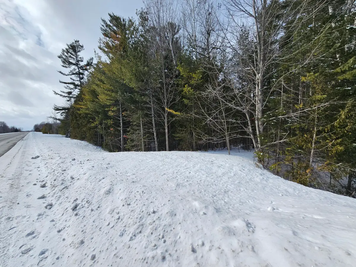 5735 N Straits Highway, Cheboygan, MI 49721 - Image #1