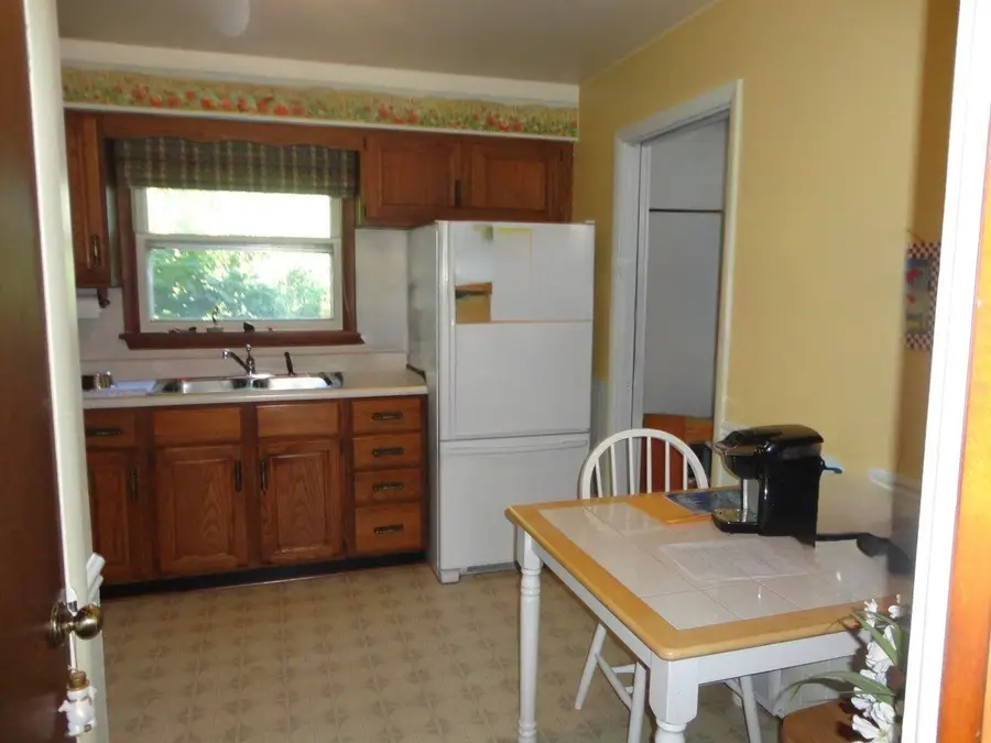 916 S First Avenue, Alpena, MI 49707 - Image #2