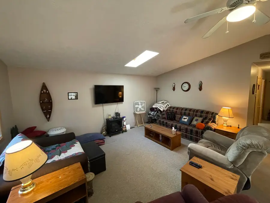 104 Heidi Court, Roscommon, MI 48653 - Image #3