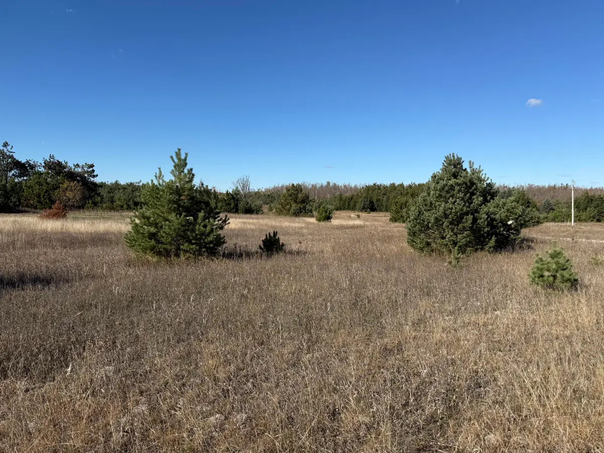 V/L Unit15 Peregrine Drive, Elmira, MI 49730 - Image #1